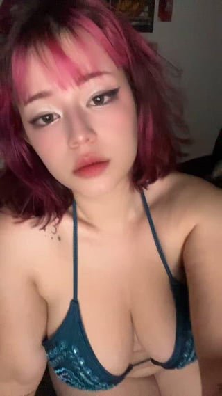 Need someoone who fucks m e like crazy